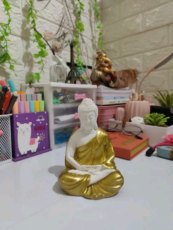 Meditation Buddha for garden decor
