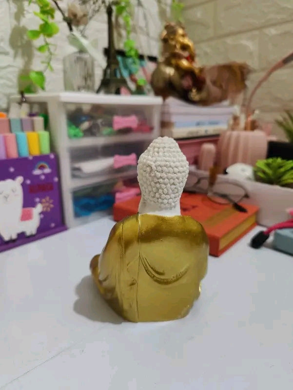 Meditation Buddha for garden decor